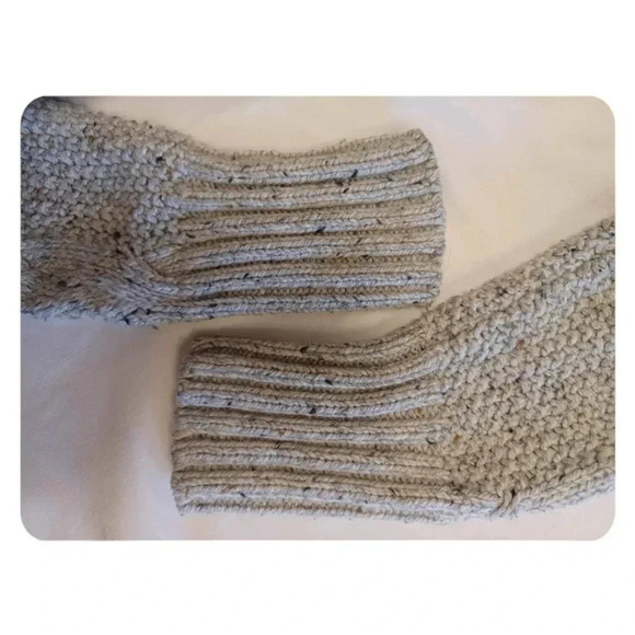 Canadiana Grey Wool Turtleneck Sweater Size Small - Picture 4 of 7